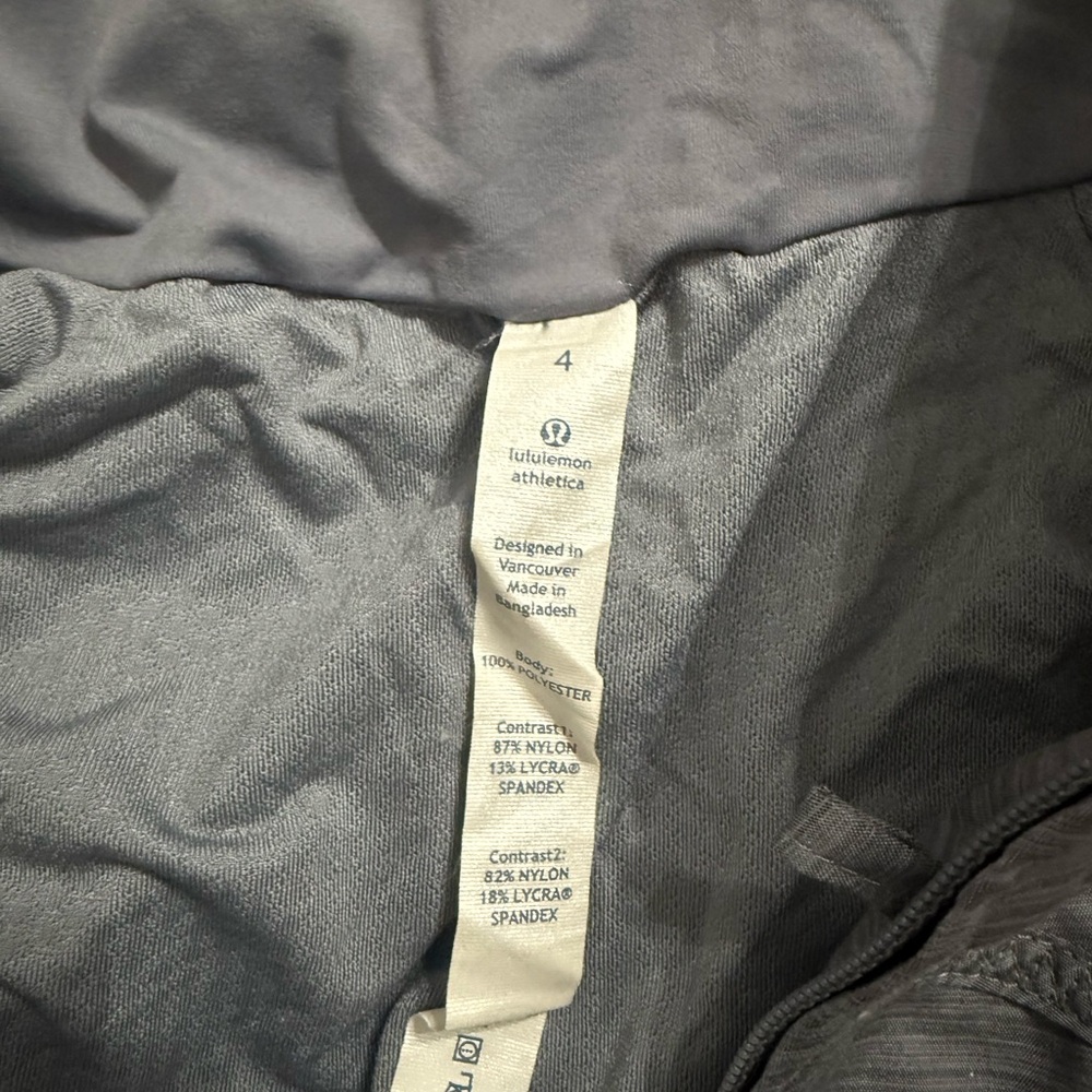 Grey Lululemon windbreaker - Picture 2 of 6